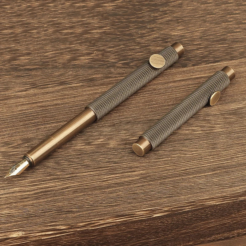 Retro Metal Fountain Pen For Students Vintage Brass Pens Mini Portable Writting Pen Scalable Fountain Pen School Office Supplies